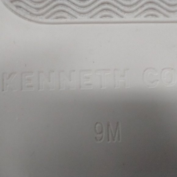 Women's Kenneth Cole New York Kam Snakeskin Embossed Ocean Sneakers-S 9 - Picture 9 of 11